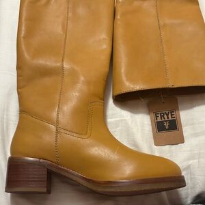 Frye Women's Mid-Calf Leather Heeled Boots in Tan